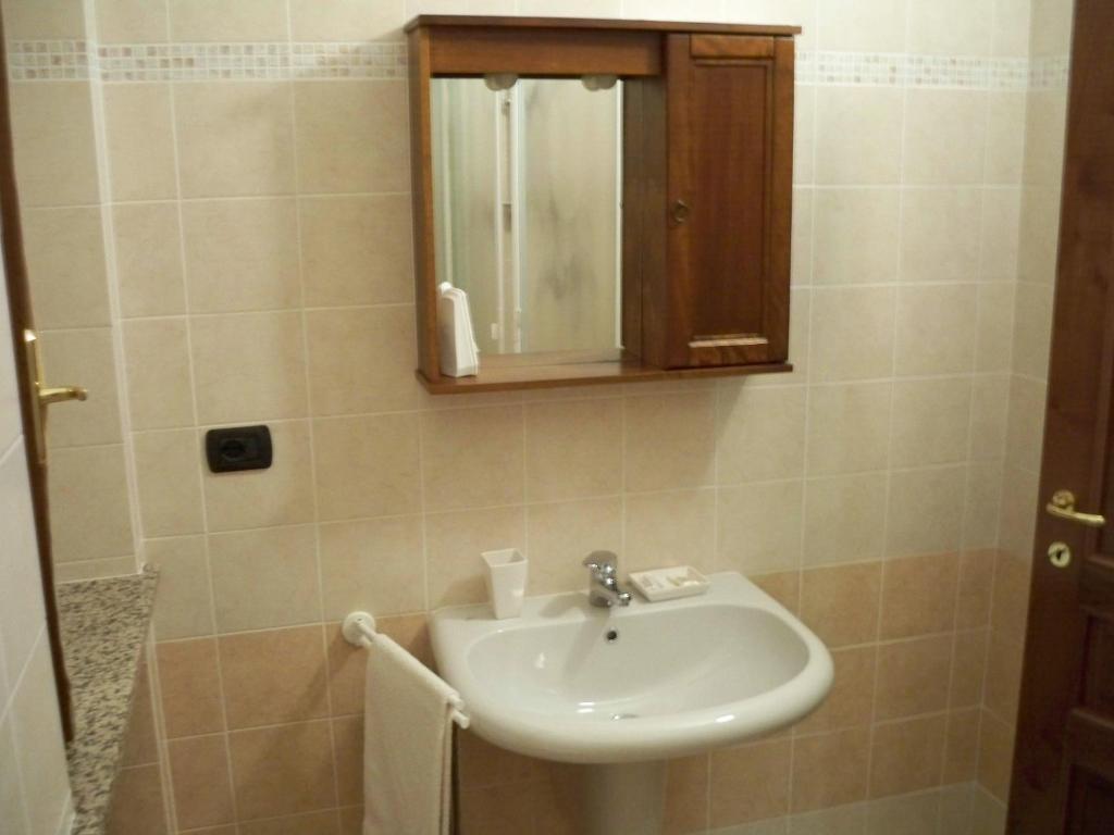 Koupelna v ubytování Cascina La Corte