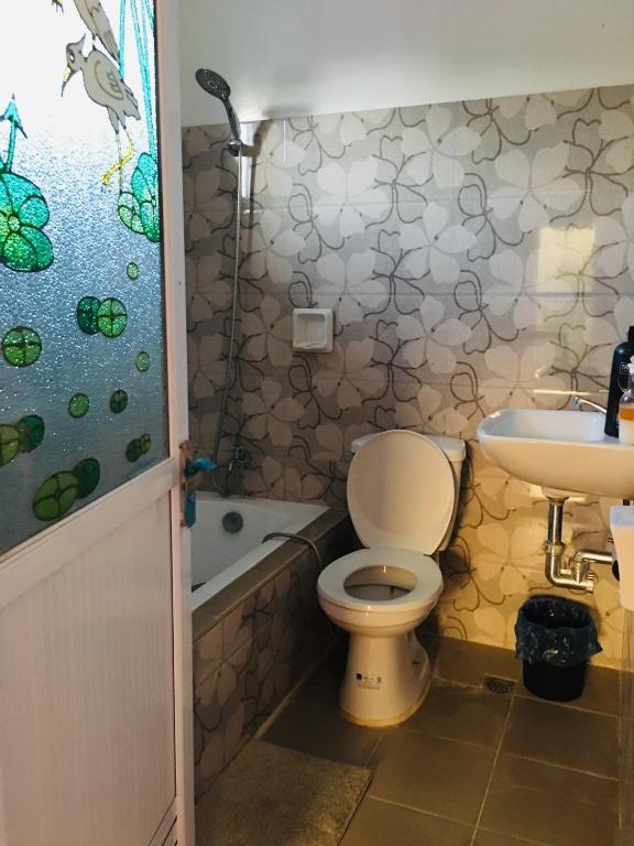 Koupelna v ubytování Sephreen Home stay