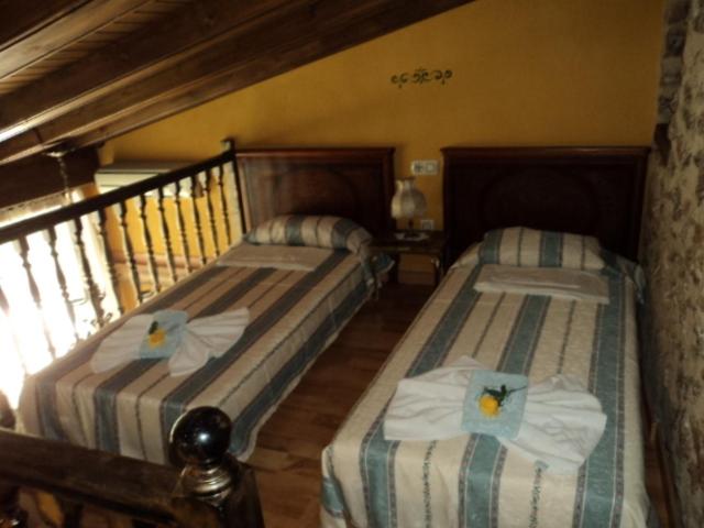 Allotjaments Rurals Can Pere Petit - Apartamento De Dos Dormitorios