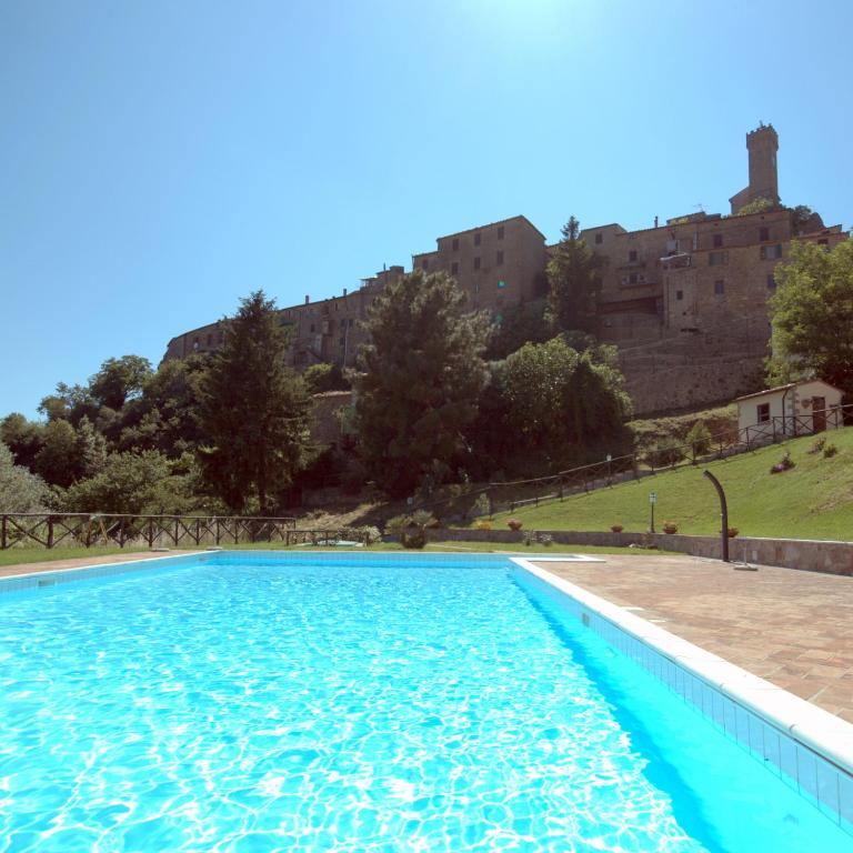 Bazén v ubytování Country House il Ciliegio nebo v jeho okolí