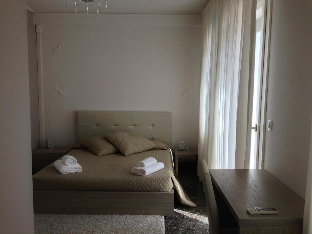 Al Portico Guest House - Triple Room