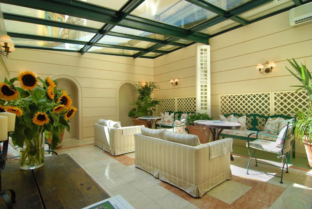 Posezení v ubytování Philippos Hotel