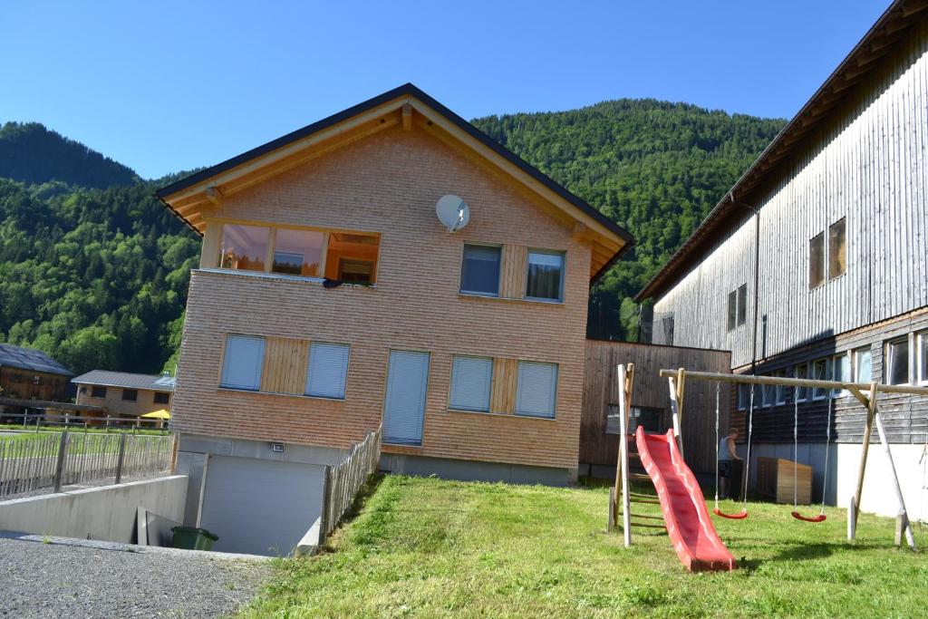 Nespecifikovaný výhled na hory nebo výhled na hory při pohledu z apartmánu