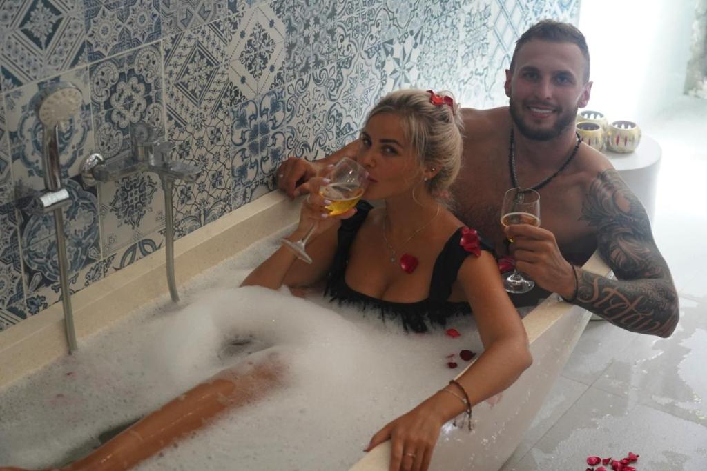 Ambermoon Villas - 7