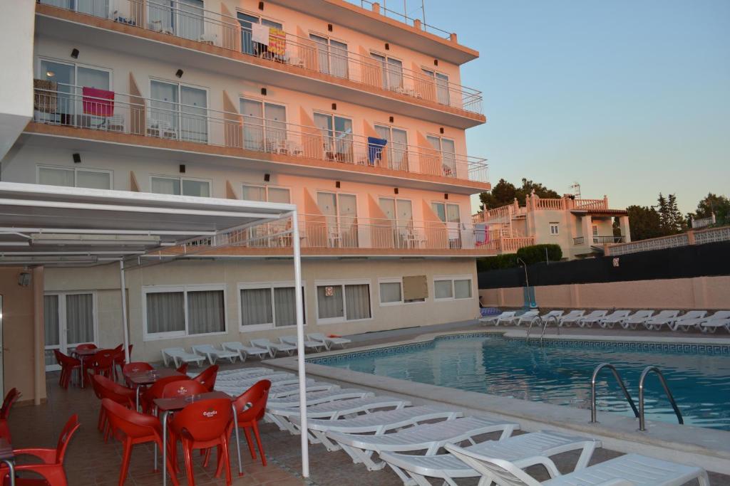 Bazén v ubytování Hotel Anibal - AB Group nebo v jeho okolí