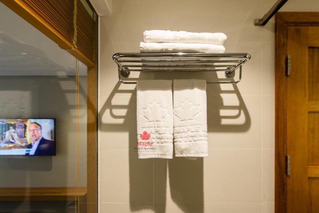 Phòng Deluxe Có Giường Cỡ King Và Ban Công