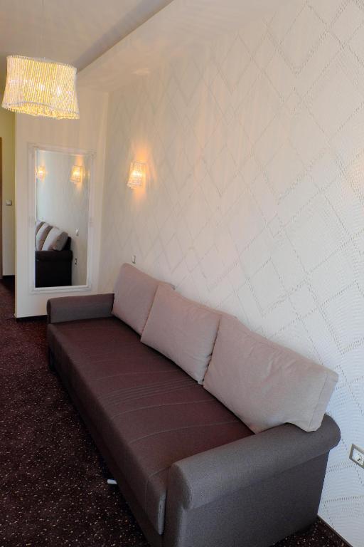 Posezení v ubytování Vácz Hotel
