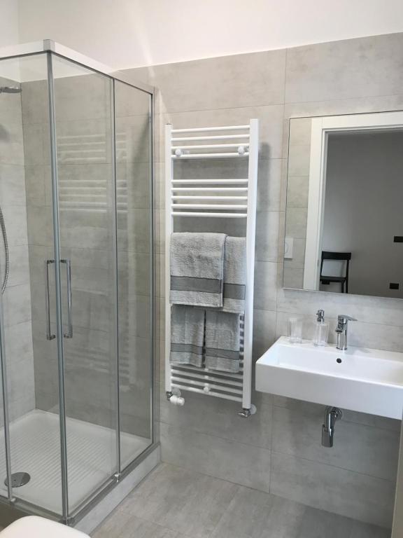 Feel@Home Apartment+Rooms - 9