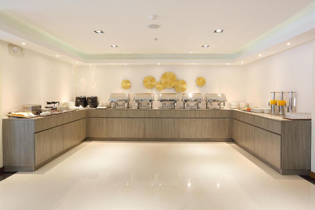 Foto dalla galleria di K.C Hotel a Yangon