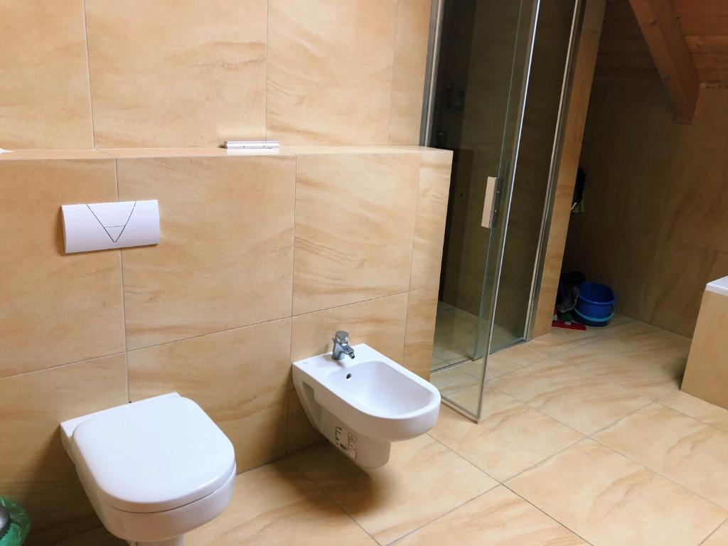 Kúpeľňa v ubytovaní Apartmán pod orechom