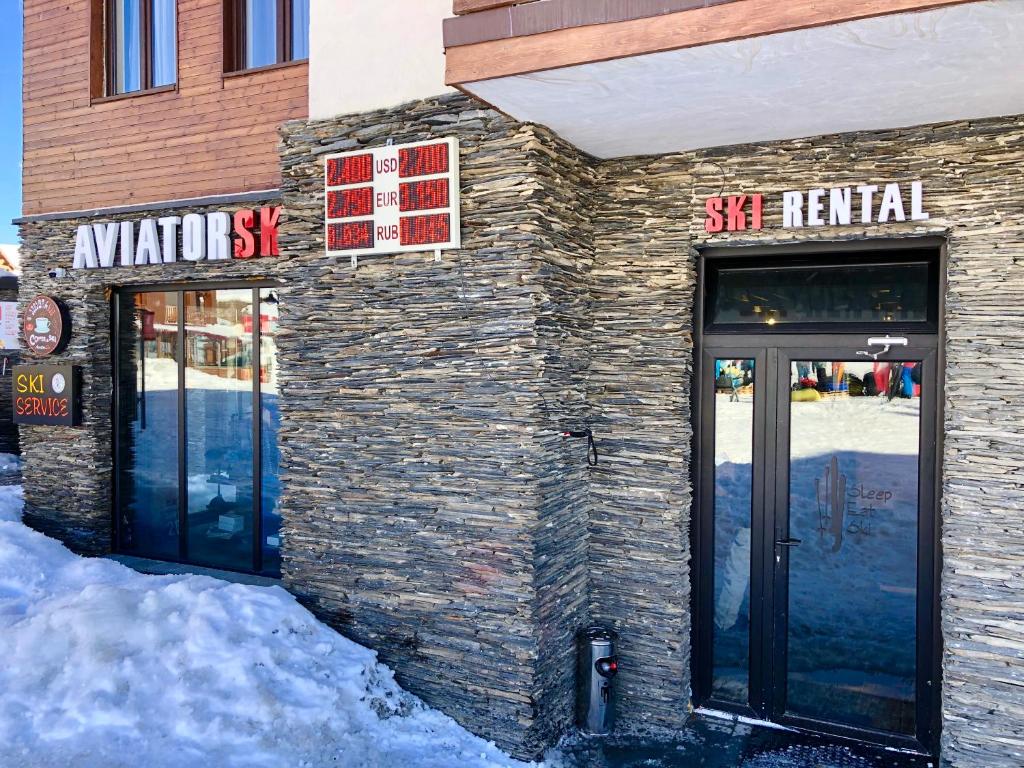Certifikát, hodnocení, plakát nebo jiný dokument vystavený v ubytování GVC New Gudauri Mountain View