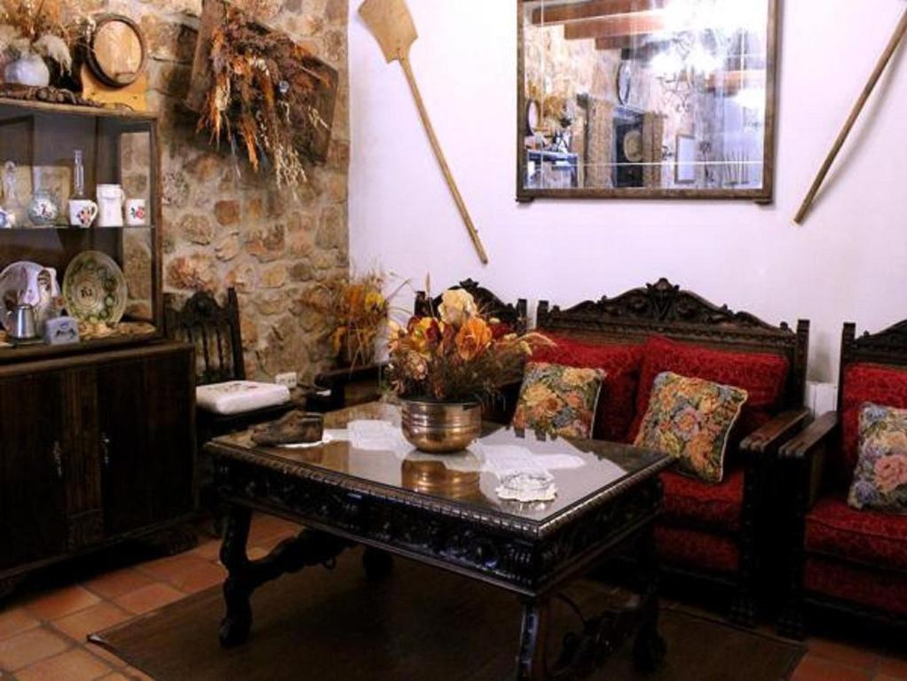 Posezení v ubytování Casa Rural del Puerto de San Vicente