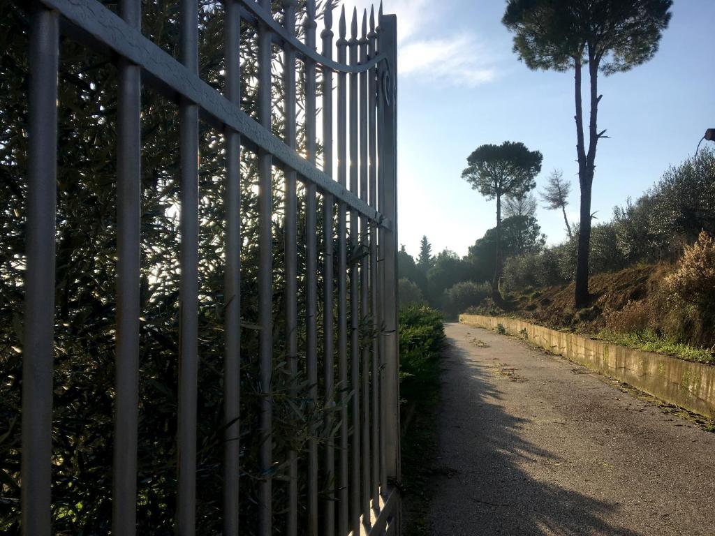 Afbeelding uit fotogalerij van Hotel Nature in Kolonjë