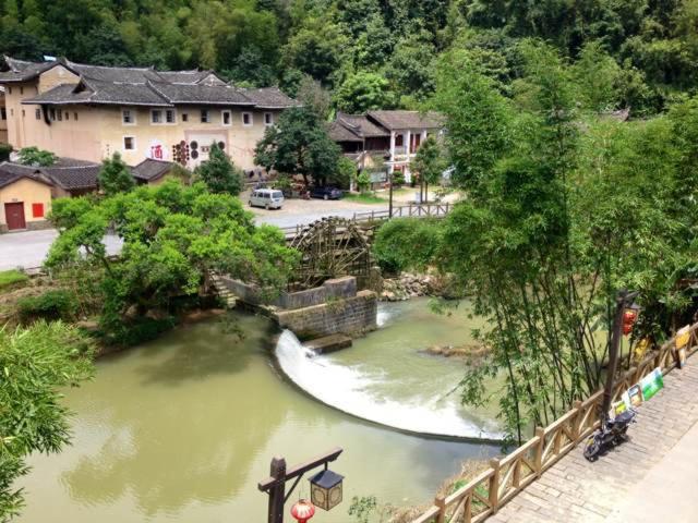 旅馆周边自然景观