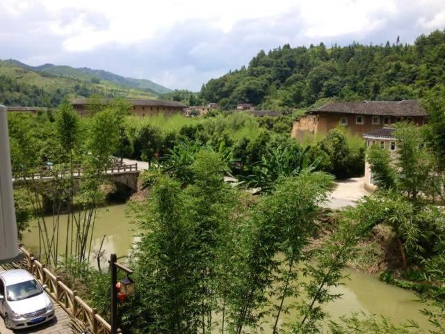 旅馆周边自然景观