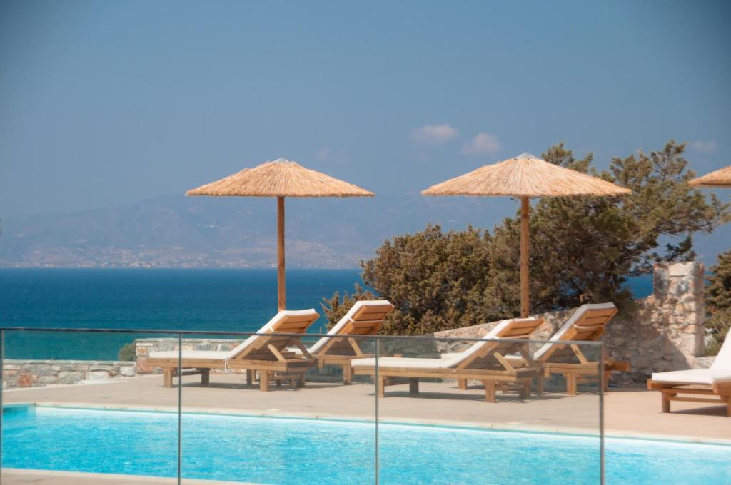 The swimming pool at or close to Phoenicia Naxos