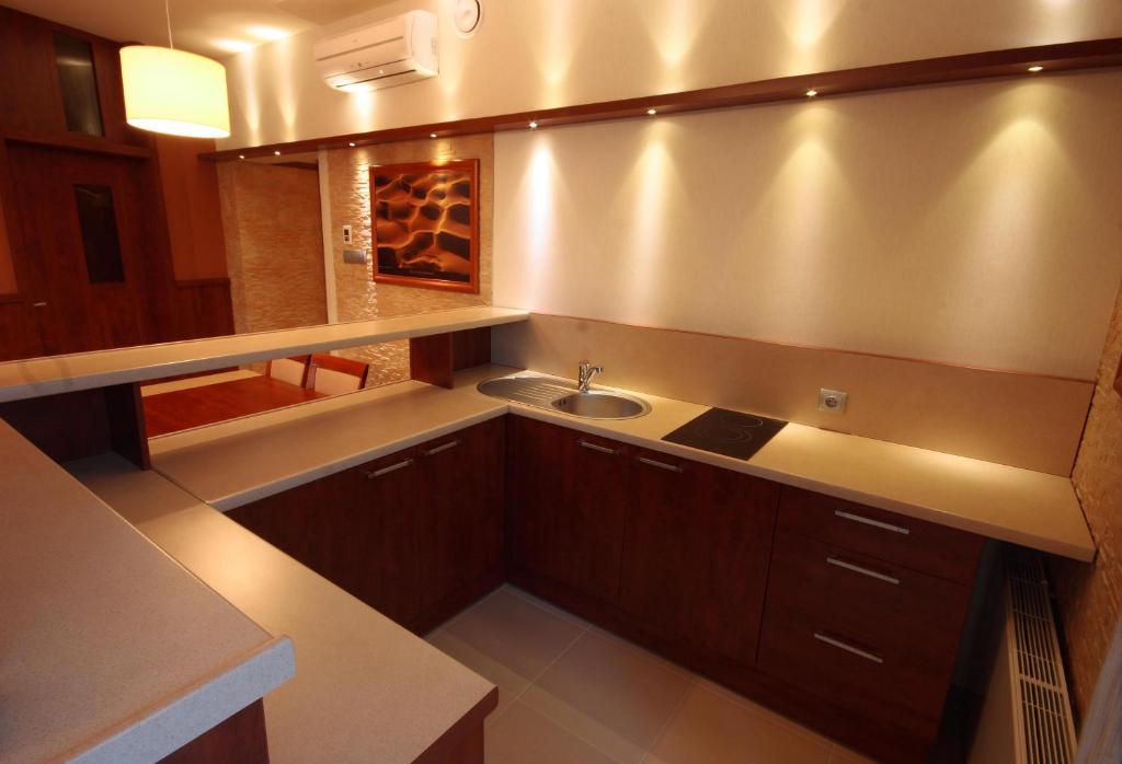 Hotel Sahara - One-Bedroom Apartment