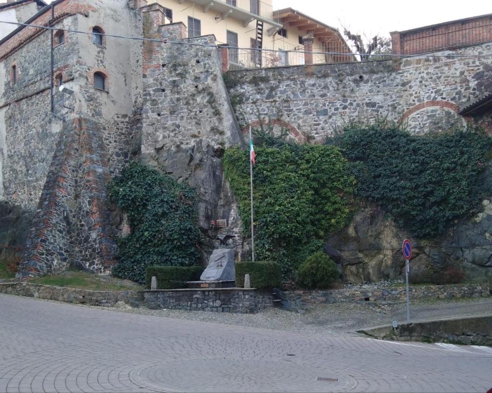 Fotografie z fotogalerie ubytování B&B sotto le mura v destinaci Pavone Canavese