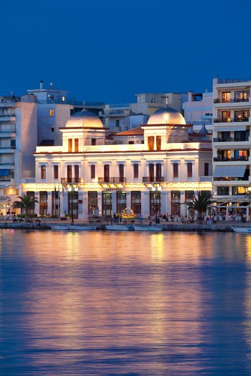 Widok na rzekę nieopodal tego hotelu