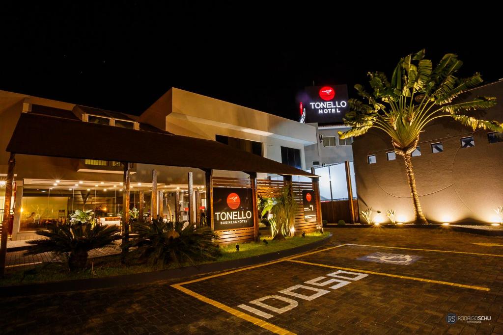  Tonello Business Hotel