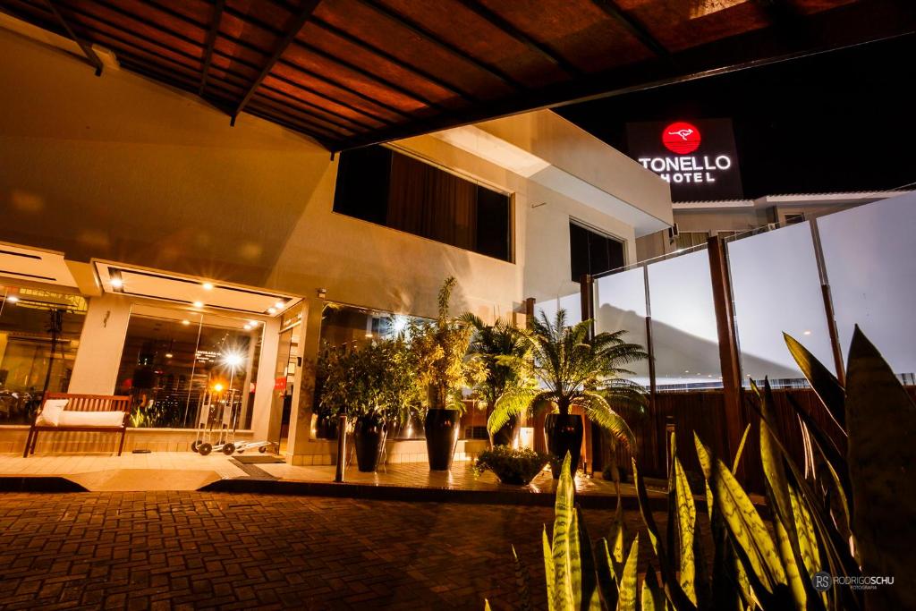  Tonello Business Hotel