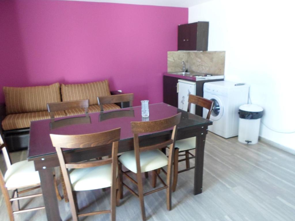 Manos Apartments - 17