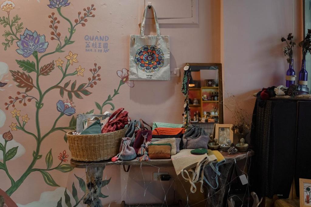 Fotografie z fotogalerie ubytování Dulan The Travel Bug Bistro Inn v destinaci Donghe