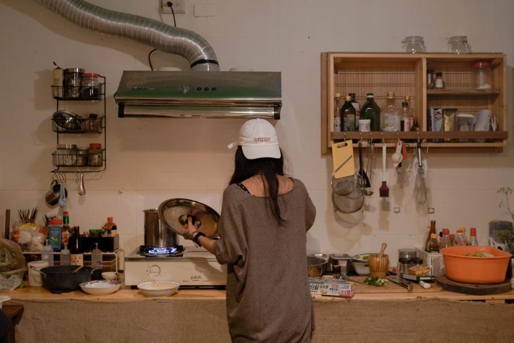 Jídlo v hostelu nebo okolí
