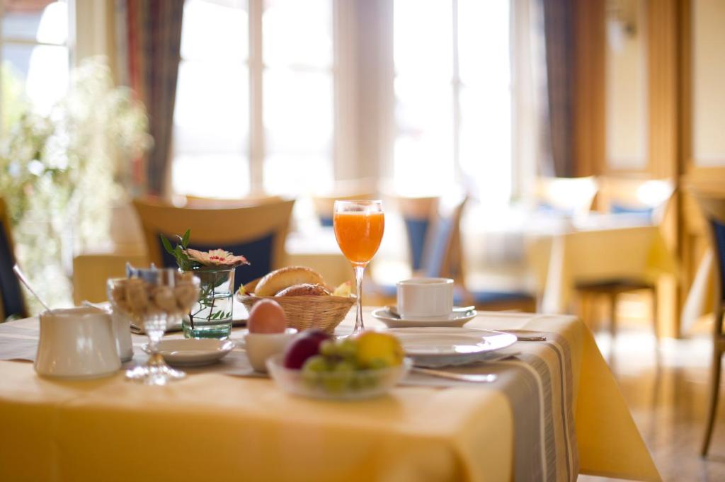 Nápoje v ubytování Göbels Hotel zum Löwen