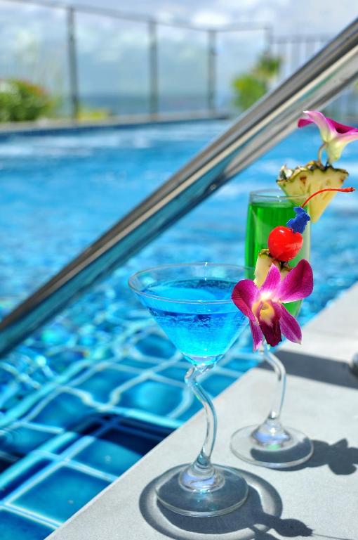Bazén v ubytování Princess Seaview Resort & Spa - SHA Plus nebo v jeho okolí