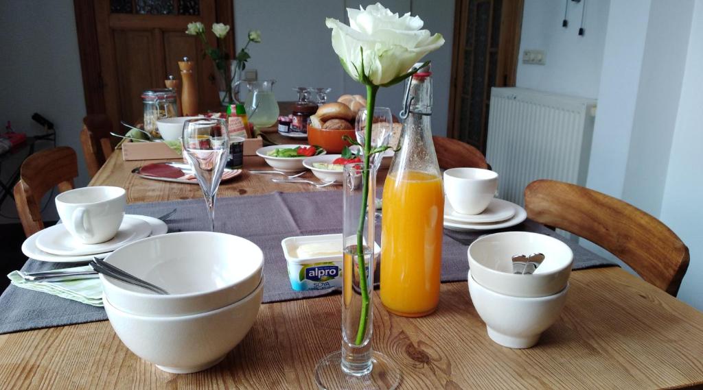 Cibo presso la stanza in casa privata o nelle vicinanze