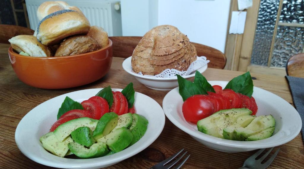 Cibo presso la stanza in casa privata o nelle vicinanze