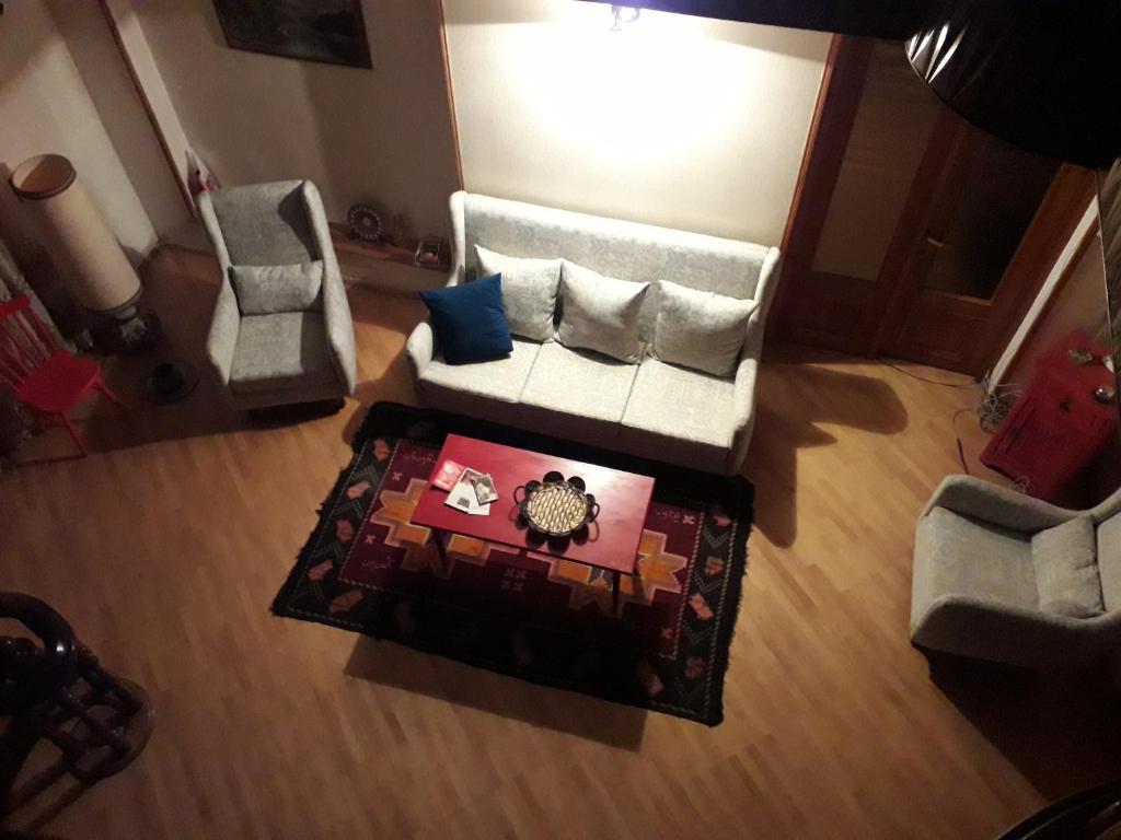 Posezení v ubytování Omsi House