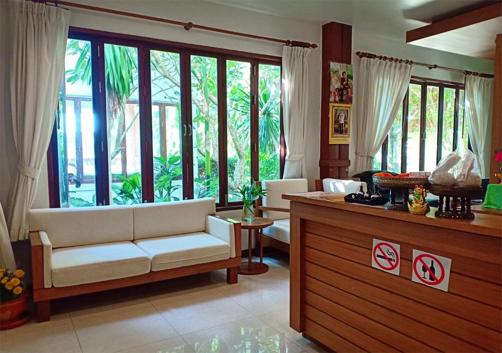 Posezení v ubytování Princess Seaview Resort & Spa - SHA Plus