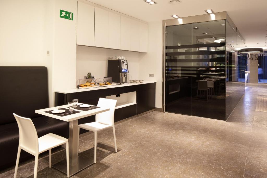 Dalia Ramblas - Resim 28