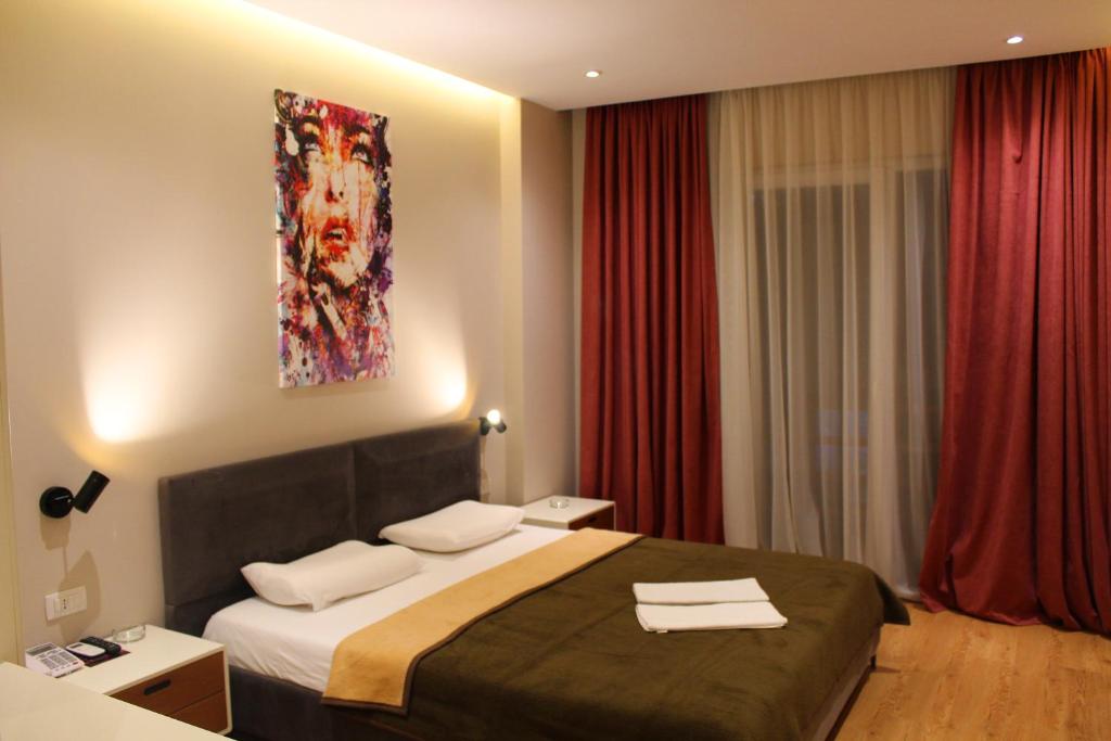 Star Hotel astir