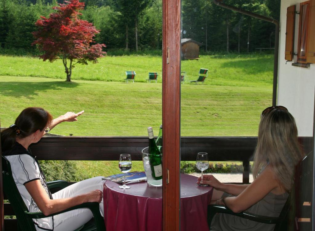 Fotografie z fotogalerie ubytování Hotel Garni Pension zur Wacht v destinaci Strobl