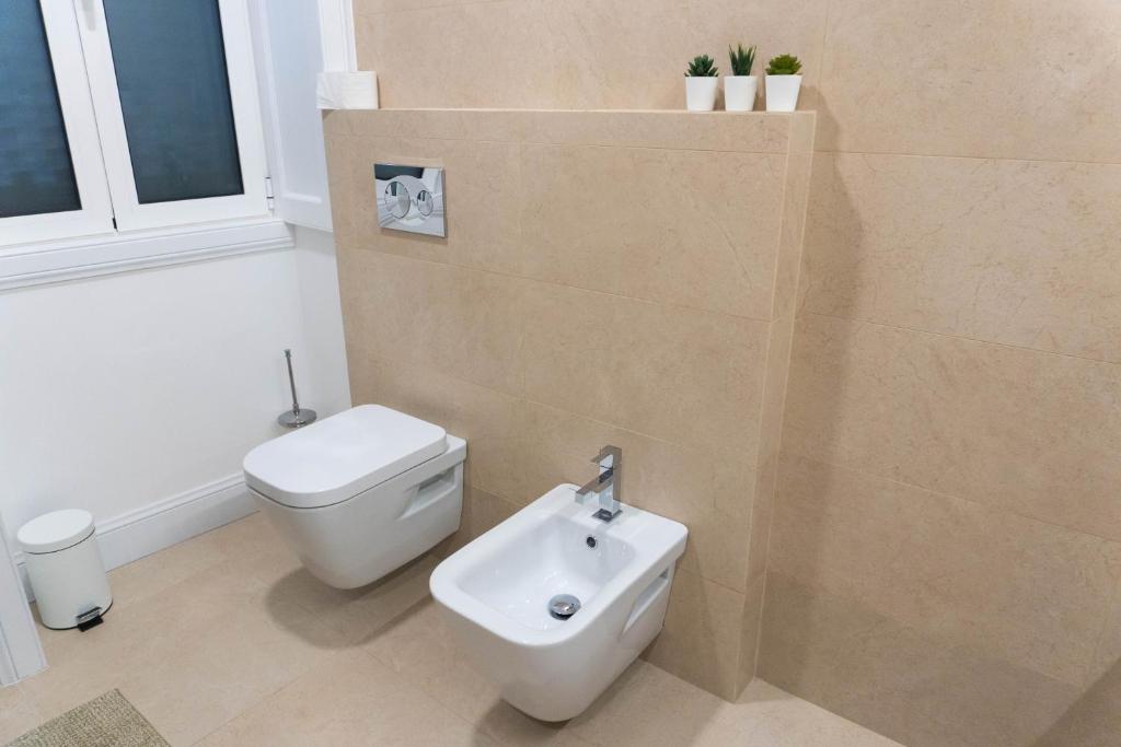 Koupelna v ubytování Finest Rentals - Downtown Villa