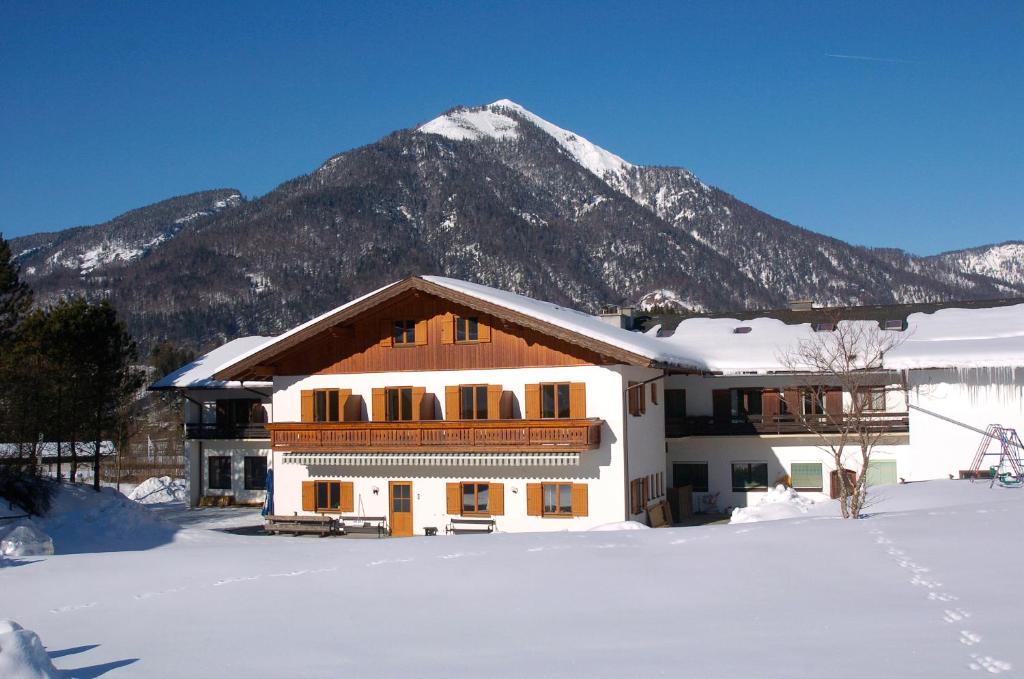 Fotografie z fotogalerie ubytování Hotel Garni Pension zur Wacht v destinaci Strobl