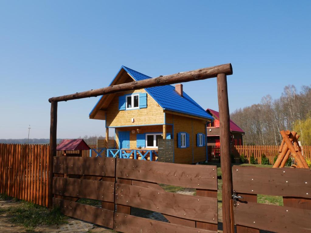 Budova, kde se chata nachází