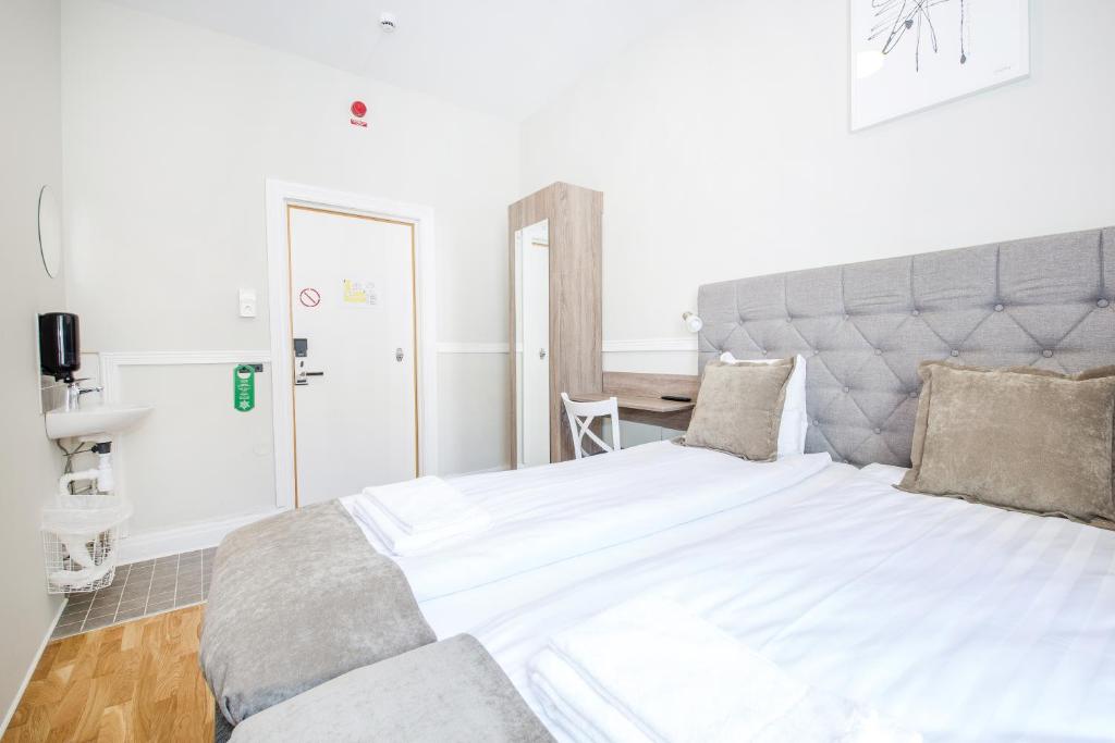 City Hotell Avenyn - Resim 37