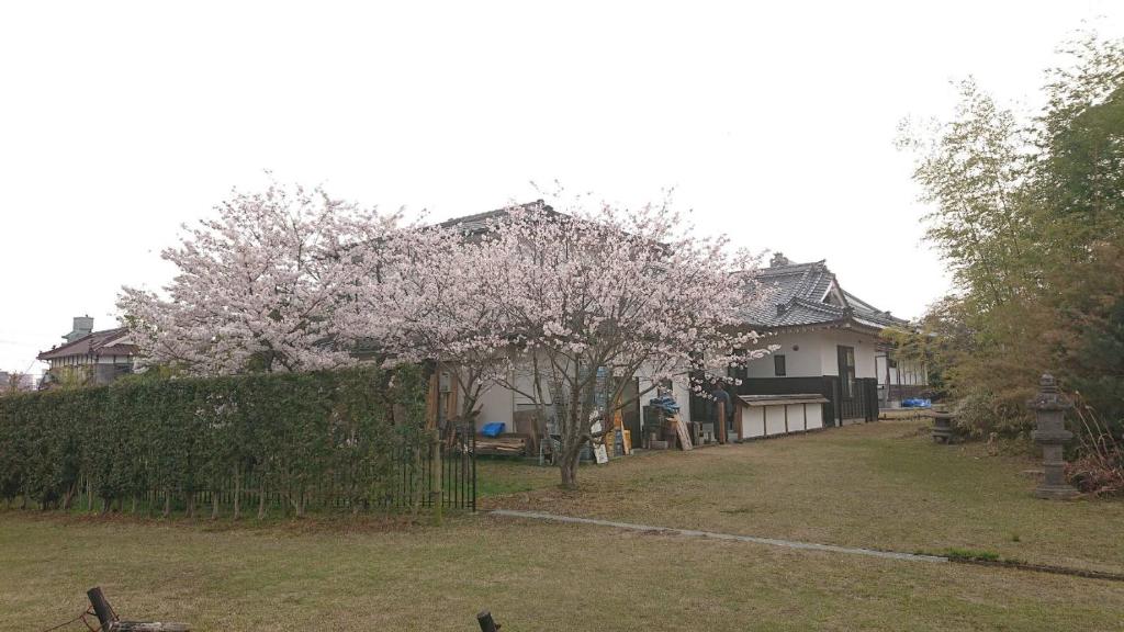Zahrada ubytování Aki Kokubunji Shukubou