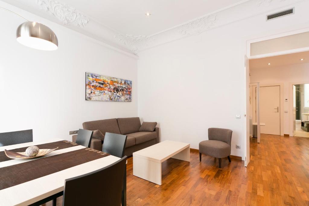 Posedenie v ubytovaní Aspasios Rambla Catalunya Apartments
