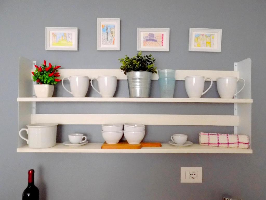 Coffee and tea making facilities at San Gregorio House