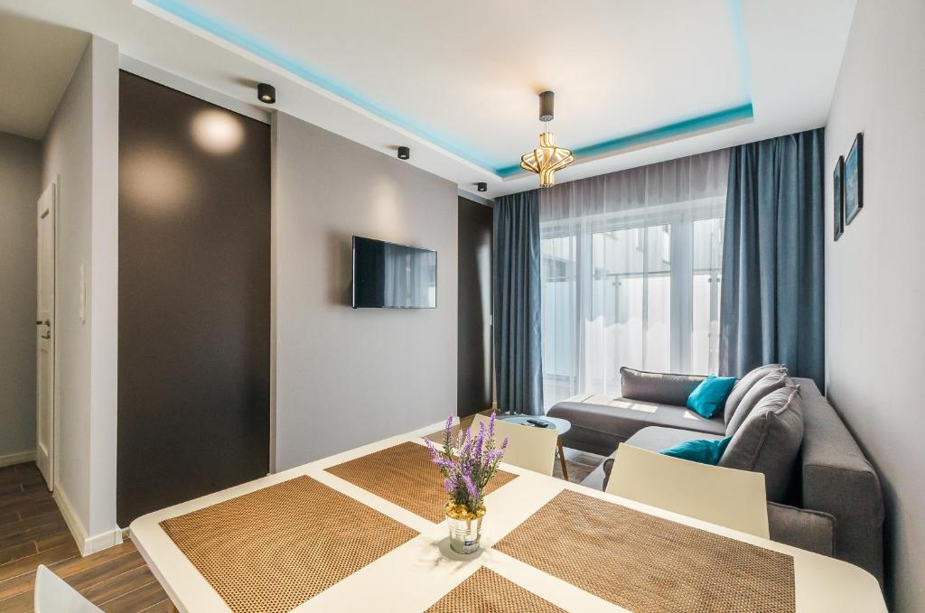 Apartamenty i Pokoje InforesPark - 18