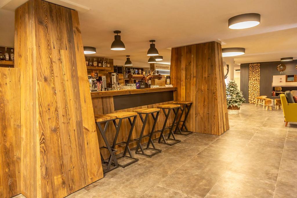Lounge nebo bar v ubytování Hotel Petit Palais