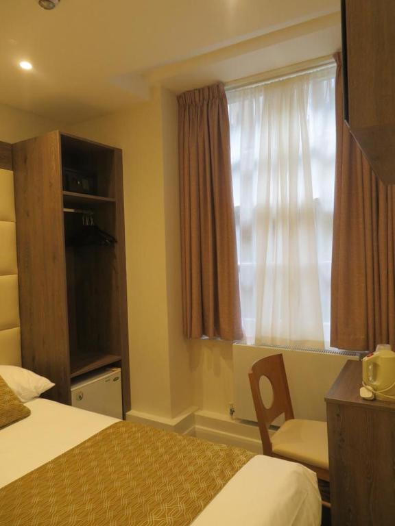 Glendale Hyde Park Hotel - Resim 39