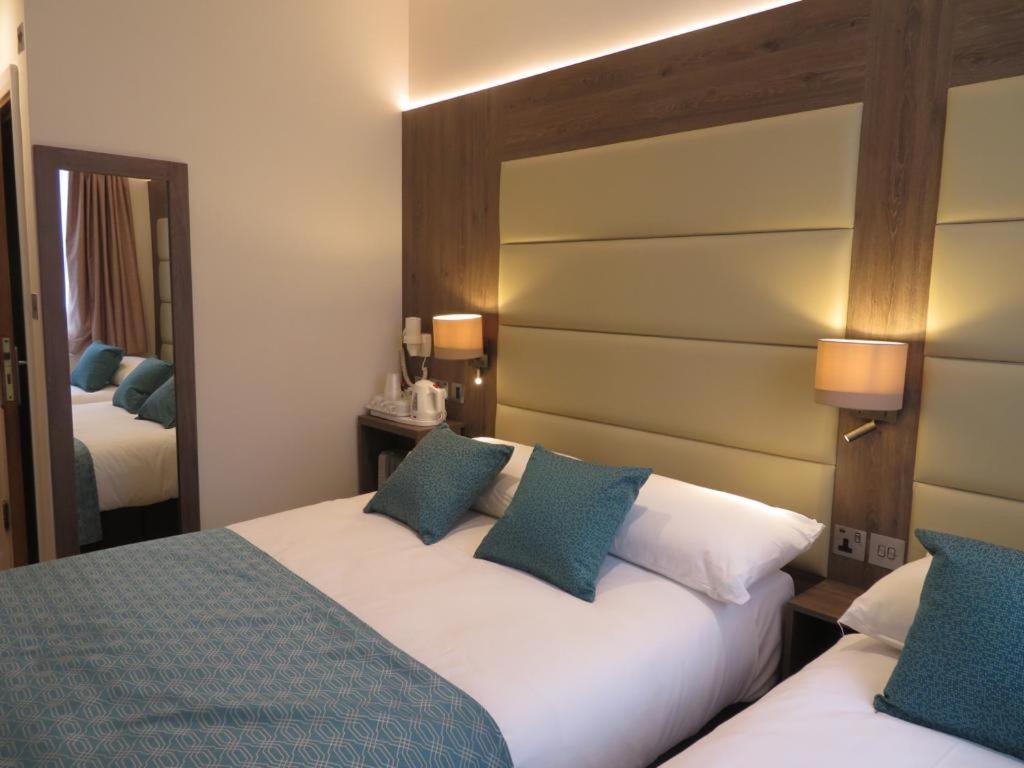 Glendale Hyde Park Hotel - Resim 29