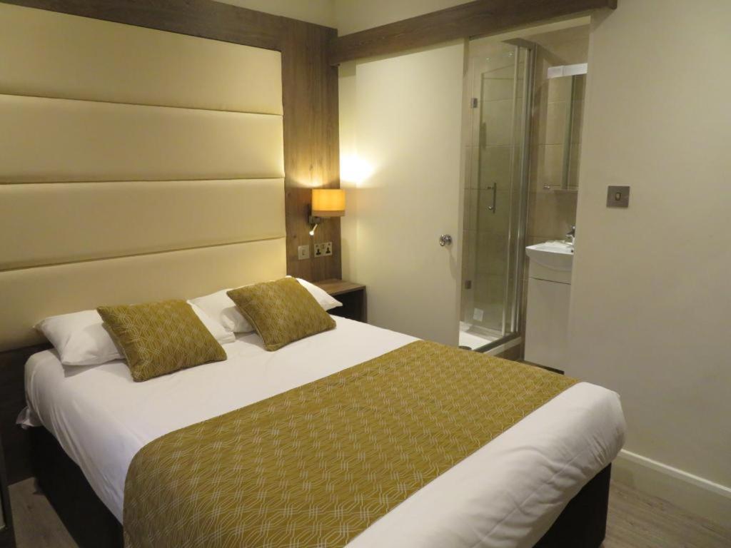 Glendale Hyde Park Hotel - Resim 6