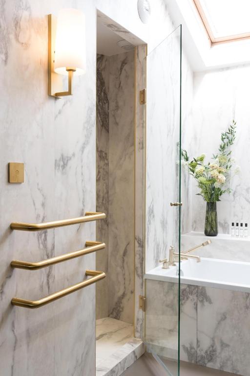 Hôtel Le Relais Saint-Germain - Resim 43